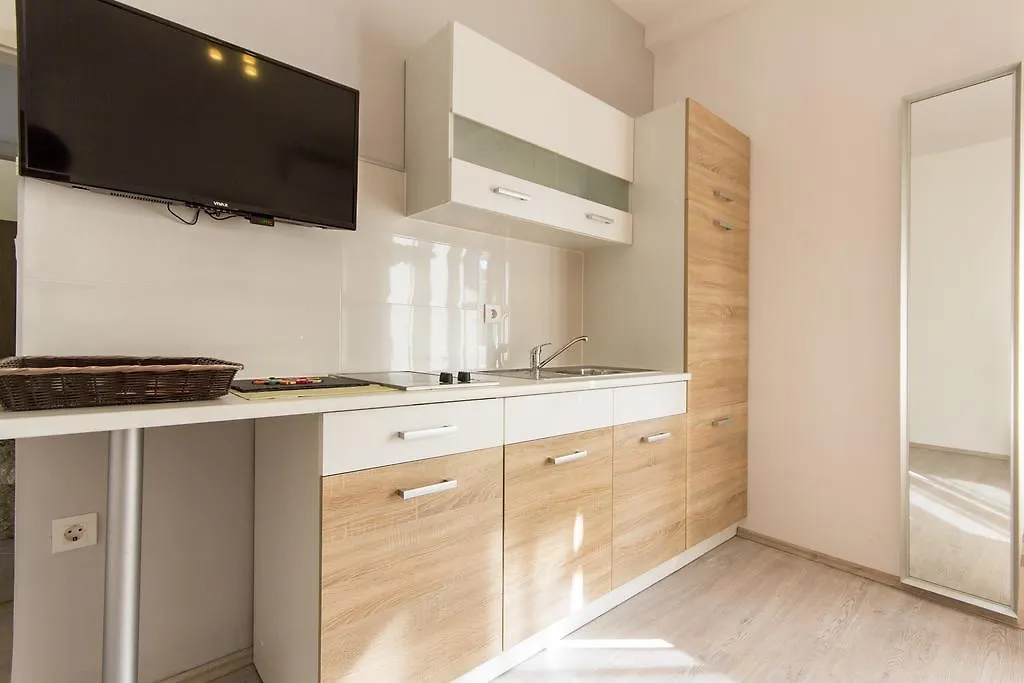 *** Affittacamere Rooms Vilena Medolino Croazia