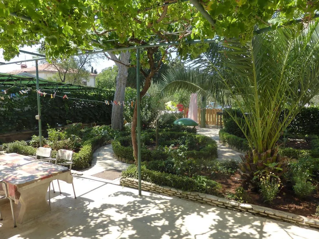 *** Affittacamere Rooms Vilena Medolino Croazia